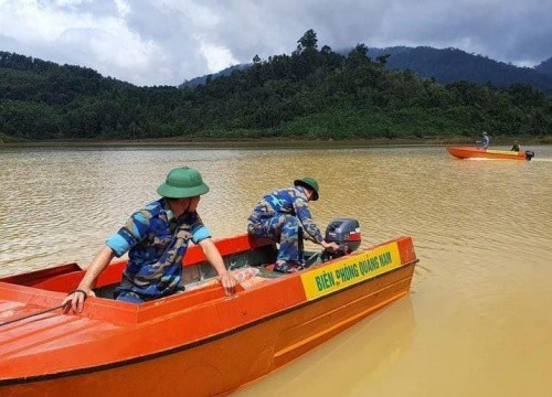 Mở rộng phạm vi, tăng tốc tìm kiếm nạn nhân mất tích ở Trà Leng