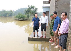 Ngành giáo dục Nghệ An kiểm tra, hỗ trợ các trường học khắc phục ngập lụt