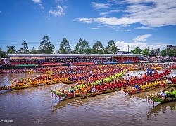 Sắc màu lễ hội đua ghe Sóc Trăng