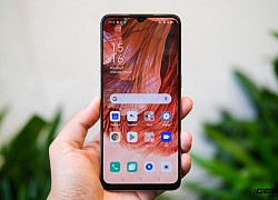 Trên tay OPPO A73 tại Việt Nam: Thiết kế khá retro, 4 camera sau, màn hình AMOLED, sạc nhanh VOOC 4 30W, giá chưa đến 5 triệu đồng