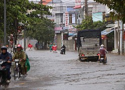 Học sinh Ninh Thuận được nghỉ học do mưa lũ