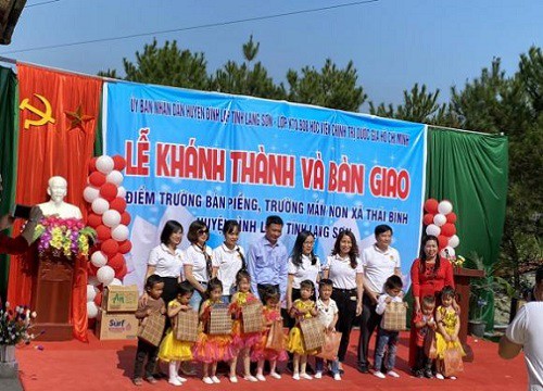 Học viện Chính trị Quốc gia Hồ Chí Minh: Nâng bước chân em tới trường