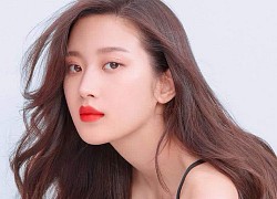 Moon Ga Young - Nữ chính True Beauty: Xuất thân danh giá, nhan sắc đỉnh cao lại được cả hội nam thần EXO "cưng như trứng"