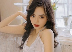 Hot girl 9X gợi cảm hút hồn, tuyển bạn trai chỉ cần "đẹp là được"