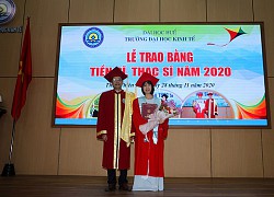 Trường ĐH Kinh tế Huế trao bằng tốt nghiệp tiến sĩ, thạc sĩ khóa 2018-2020