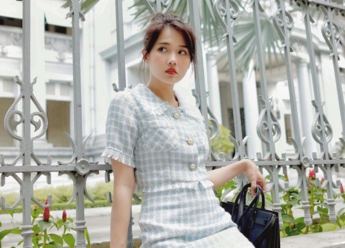 Áo khoác vải tweed "phủ sóng" street style sao Việt tuần qua