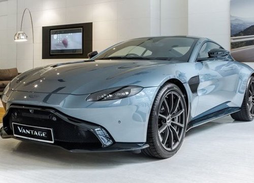 Aston Martin Vantage Dark Knight ra mắt có giá hơn 163.000 USD