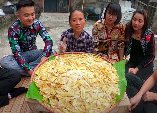 Bà Tân làm hỏng món ăn nhưng các vị khách vẫn tấm tắc khen ngon, dân mạng lại soi ra 1 nhân vật đã "tố cáo" tất cả gian dối?