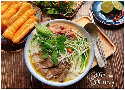 Chiều con, mẹ nấu cả 5 lít nước dùng phở tuyệt ngon cho con ăn sáng cả tuần