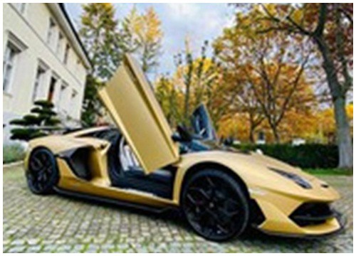 Cường Đô la tậu siêu xe Lamborghini Aventador SVJ mui trần?