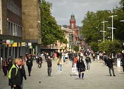 Dịch COVID-19: Anh phong tỏa toàn bộ khu vực England