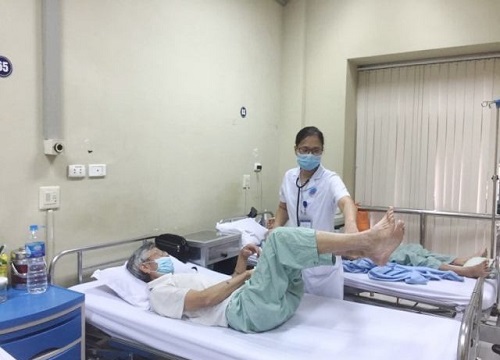 Gia tăng bệnh nhân Parkinson, bác sĩ chỉ rõ dấu hiệu nhận biết