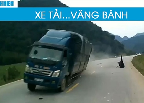 'Hú hồn' xe tải văng bánh khi đang chạy trên đường