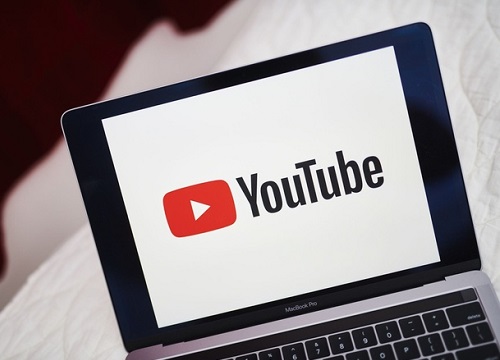 Nhiều kênh YouTube kiếm tiền nhờ đăng tin giả về bầu cử Mỹ