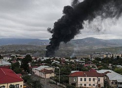 Thành phố lớn nhất Nagorny-Karabakh bị pháo kích dữ dội