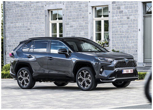 Cận cảnh xe SUV bán chạy nhất của Toyota, giá hơn 600 triệu