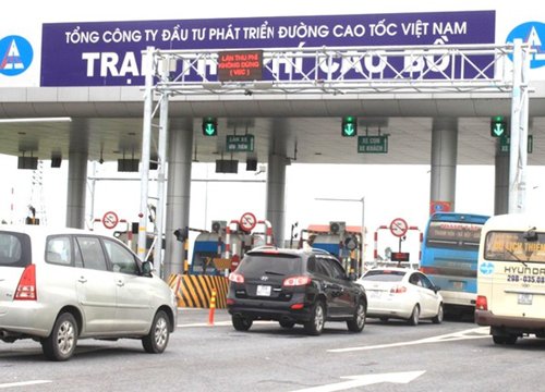 Có nên thu phí cao tốc đầu tư từ ngân sách?