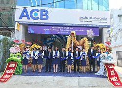 2 ngân hàng Techcombank và Á Châu tăng vốn điều lệ