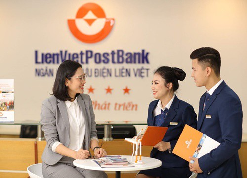 Cổ phiếu LPB của LienVietPostBank chính thức chào sàn HOSE