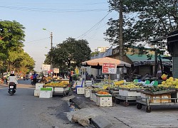 'Hô biến' lòng đường, vỉa hè thành chợ, vấn nạn vì sao khó dẹp?