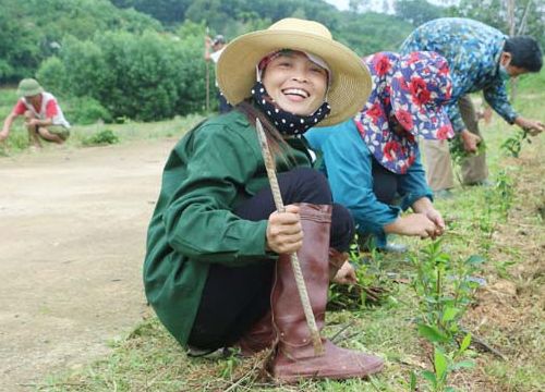 Huyện miền núi Hà Tĩnh không để gián đoạn xây dựng nông thôn mới