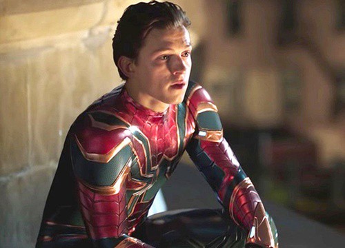 Tom Holland vừa hứa không spoil phim hôm trước, hôm sau trang phục  Spider-man 3 đã lồ lộ trên Instagram - Hậu trường phim - Việt Giải Trí
