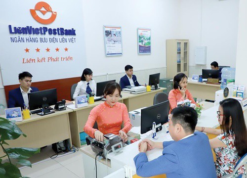 Cổ phiếu LPB - Tăng 4,7% trong ngày đầu lên sàn HOSE