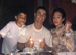 Hé lộ bất ngờ về tính cách khiêm tốn, lịch sự của C.Ronaldo