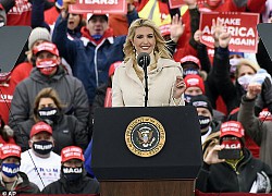 "Nữ thần" Ivanka Trump bất ngờ lên tiếng sau nhiều ngày giữ im lặng về thất bại của cha mình nhưng nội dung trái ngược mọi dự đoán