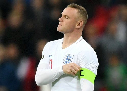 Rooney, Ibra và những siêu sao chuẩn bị giải nghệ