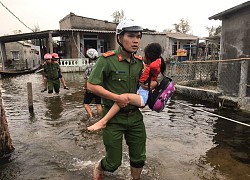 Bão số 13: Thừa Thiên - Huế yêu cầu hoàn thành sơ tán dân trước 10h ngày 14/11