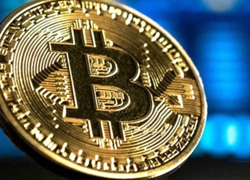 Giá Bitcoin hôm nay 15/11: Bitcoin lao dốc, thị trường nhuốm đỏ