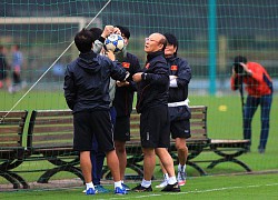 Ông Park lo mất quân ở AFF Cup