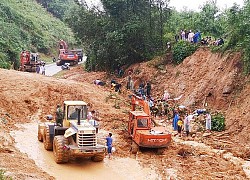 Tập trung ứng phó bão số 13