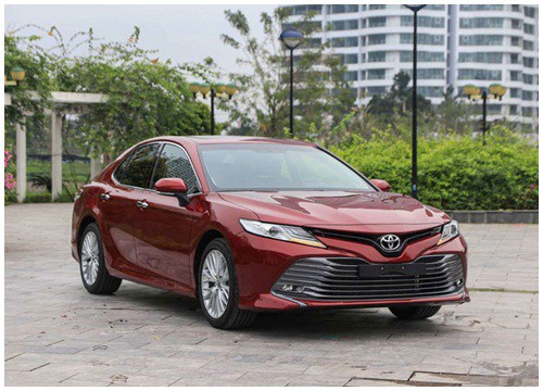 4 xe sedan hạng D bán chạy nhất tháng 10/2020