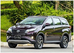 Quyết đấu Mitsubishi Xpander, Toyota Rush tăng thêm ưu đãi