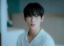 Im Siwan gây sốc vì "mặt học sinh, body phụ huynh" ở Run On, netizen cà khịa "anh chỉnh ảnh quá tay đúng không?"