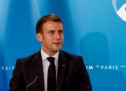 Macron chỉ trích truyền thông