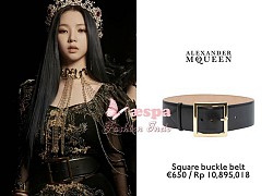 Mạnh tay cắt xén hàng hiệu chẳng kém BLACKPINK, aespa đúng là tân binh khủng long "ngậm thìa vàng" của SM