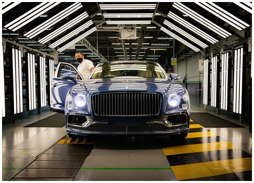 Bentley Flying Spur V8 bắt đầu đến tay khách hàng