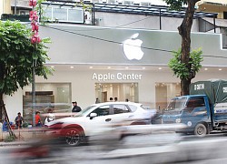 Chưa kịp khai trương, cửa hàng Apple Center đã buộc phải gỡ logo 'táo khuyết'