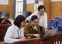 Cô giáo dạy Hóa 'truyền lửa' đam mê nghiên cứu khoa học cho học sinh