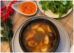 Cuối tuần sang chảnh với soup bào ngư bổ dưỡng mà cách chế biến lại vô cùng đơn giản: Ăn xong đảm bảo chị em sẽ quên hết bực dọc suốt cả tuần qua!