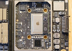 Mở Mac Mini mới: chip M1 nằm gọn gàng trong bảng mạch nhỏ hơn