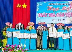 Trường Tiểu học Nguyễn Du họp mặt ngày Nhà giáo Việt Nam 20-11