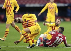 Barca mất hai trụ cột sau trận thua Atletico