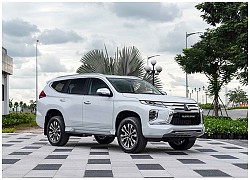 Giá xe Mitsubishi Pajero Sport lăn bánh tháng 11/2020