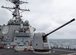 Hải quân Mỹ đưa khu trục hạm tên lửa dẫn đường USS Barry trở lại Biển Đông