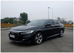 Honda Accord giảm giá sốc, cao nhất tới 250 triệu đồng