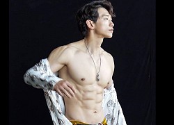 Lấy vợ rồi nhưng Bi Rain vẫn giữ nguyên "sở thích"... khoe thân sexy: Chụp tạp chí hay lên show cứ phải phanh áo khoe múi bụng mới chịu